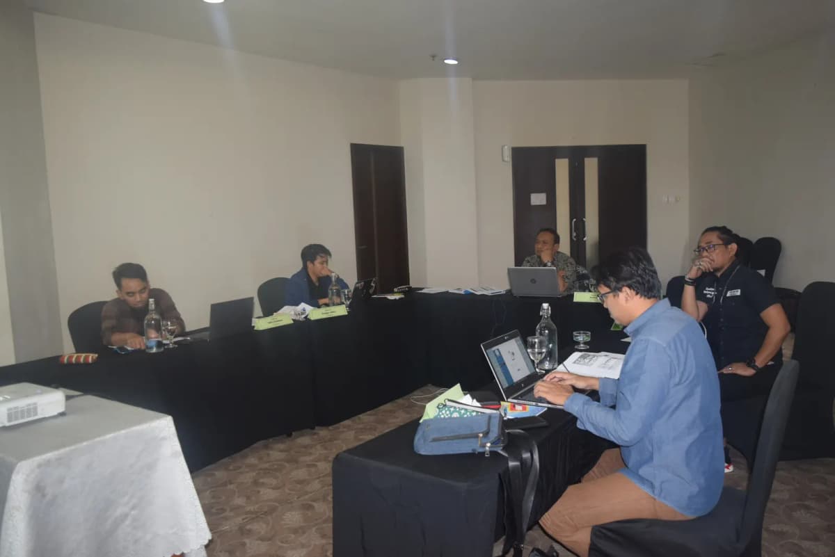 Pelatihan Operator Lantai Bor (Roughneck) & Juru Bor (Driller) Migas BNSP — BNSP